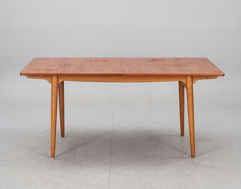 MATBORD, Hans J Wegner, Anderas Tuck, Danmark. 1900-talets andra hälft.