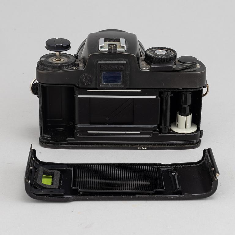 Leica R4, no 1659403, 1984-85.