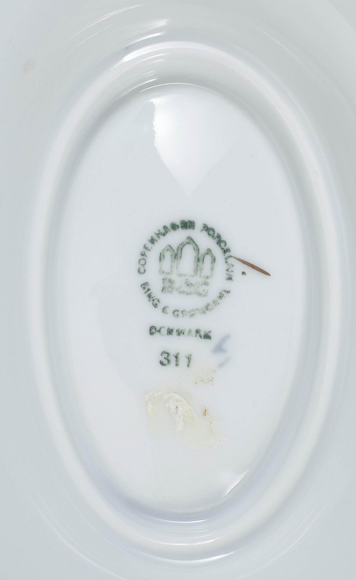 SERVISDELAR, ca 37 delar, porslin, "Måsen", Royal Copenhagen, Danmark, 1900-talets fjärde kvartal.