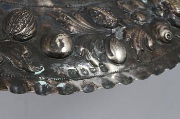 PRESENTERFAT, silver, barockstil, 1800-tal, vikt 1000 gram.
