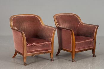 FÅTÖLJER, ett par, Upsala Möbleringsaktiebolag, sekelskiftet 1900.