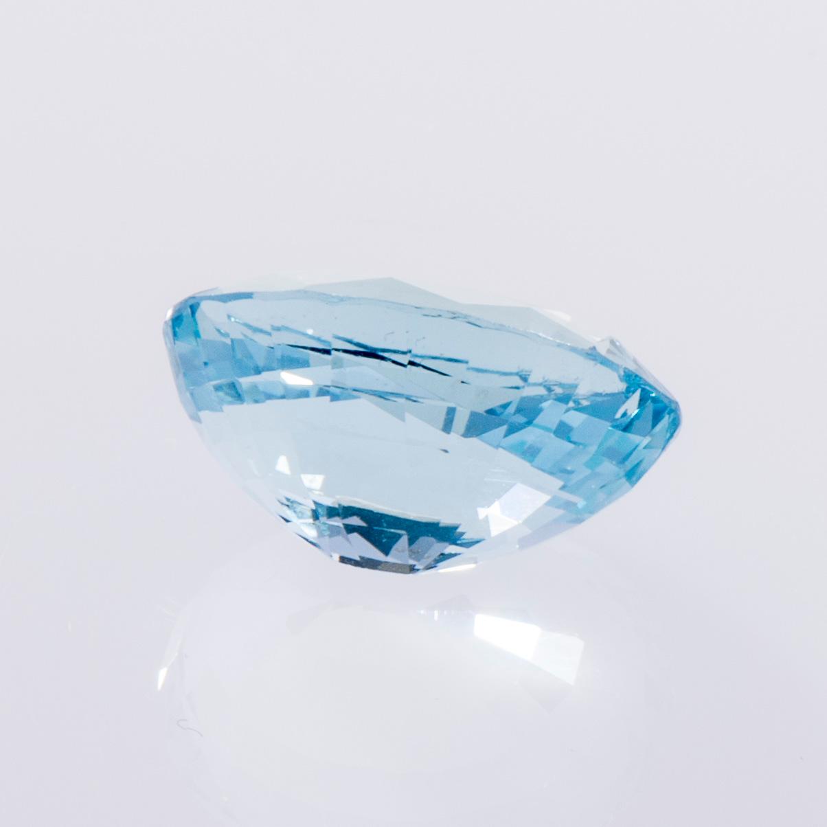 AKVAMARIN, oval fasettslipad 12,75 ct.