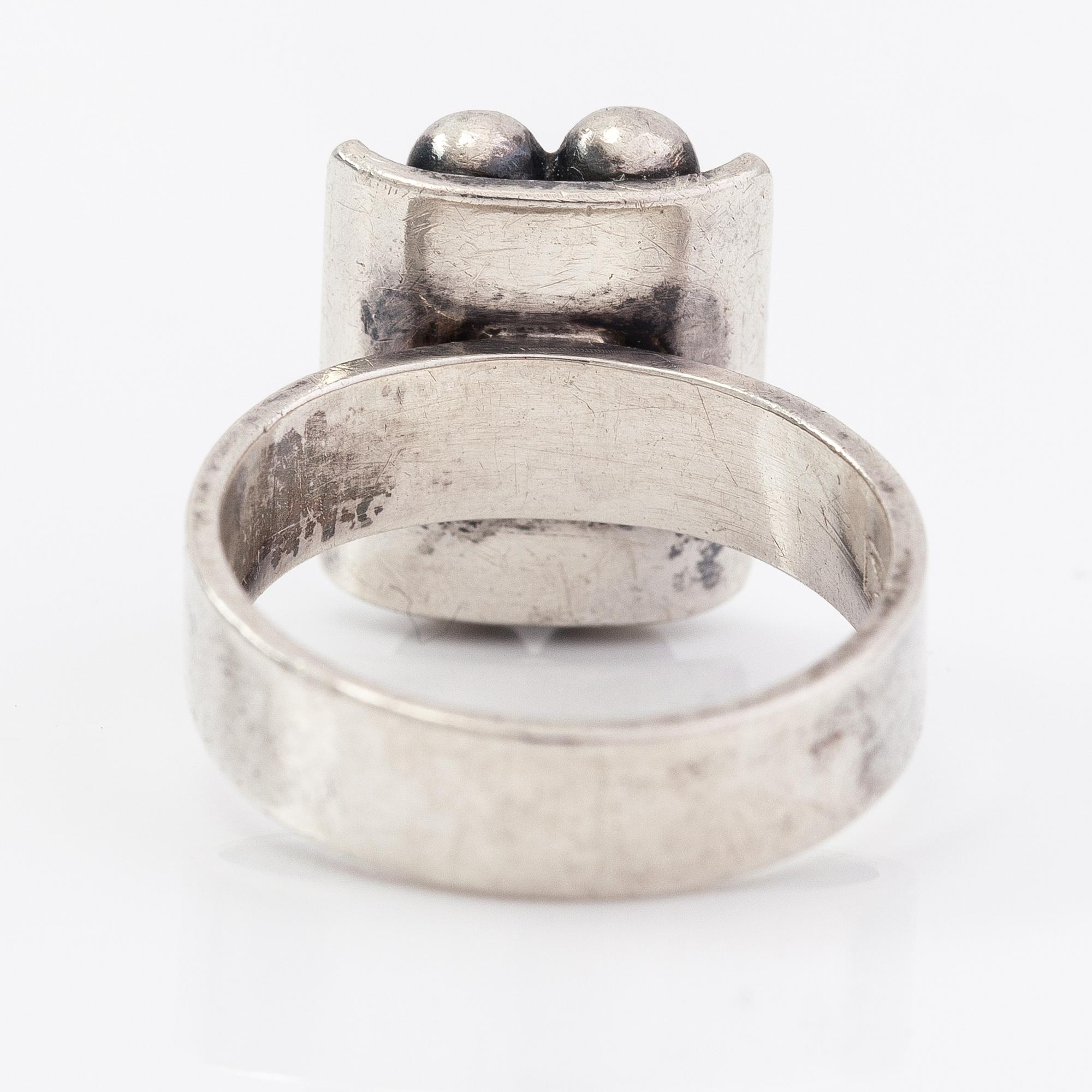 Elis Kauppi, A sterling silver ring. Kupittaan kulta, Turku 1964.