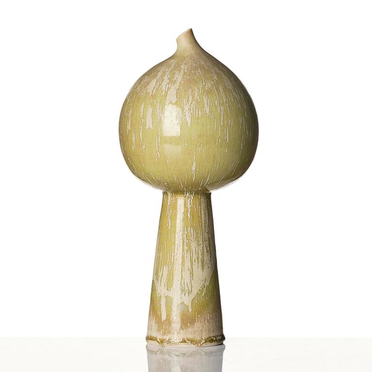Stig Lindberg, a stoneware vase, Gustavsberg Studio, Sweden 1971.