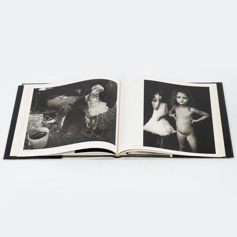 Sally Mann, Nancy Burson, Annie Liebovitz, Cindy Sherman, 4 photobooks.