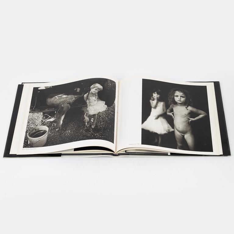 Sally Mann, Nancy Burson, Annie Liebovitz, Cindy Sherman, 4 photobooks.