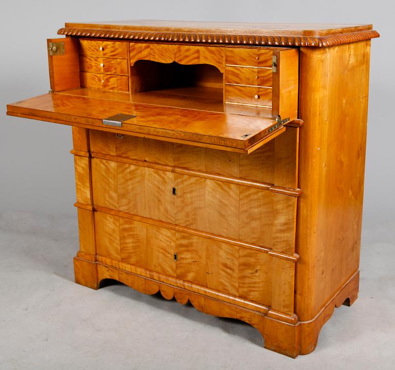 BYRÅ, senempire, 1800-talets mitt.