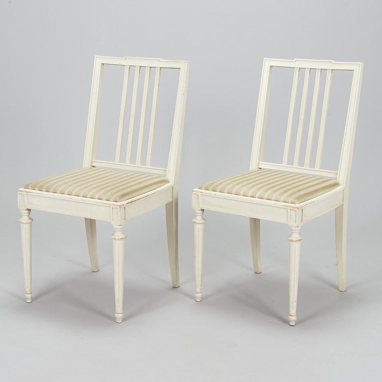Chairs, 6 pcs, Gustavian style, later half of the 20th century.