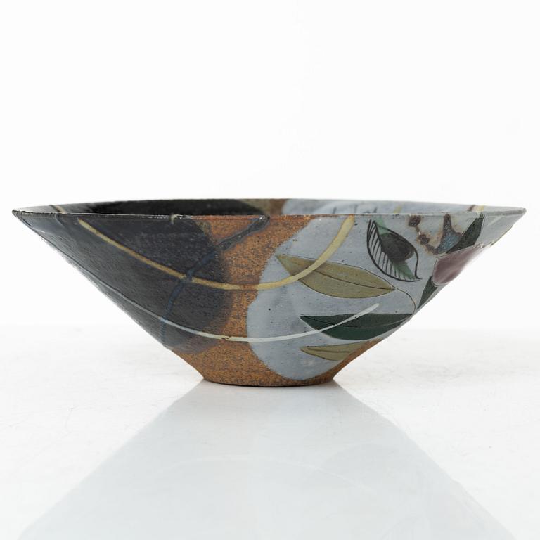 Eva Bengtsson, a stoneware bowl, own studio, Frillesås.