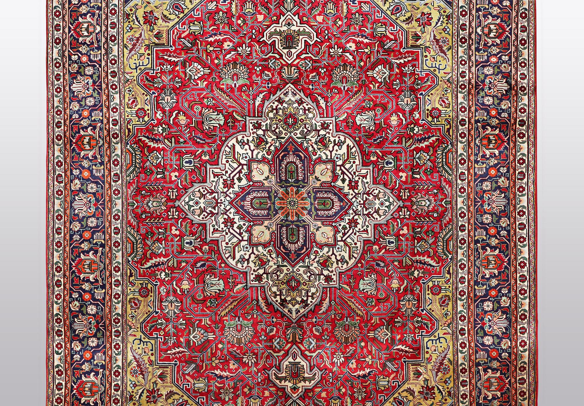 A carpet, Tabriz, ca 343 x 254 cm.