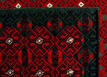 PLÄD, textil, allmogestil 1900-talets första hälft. 140 x 170 cm.