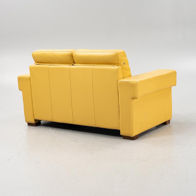 A sofa, Futura, later part of the 20th Century.