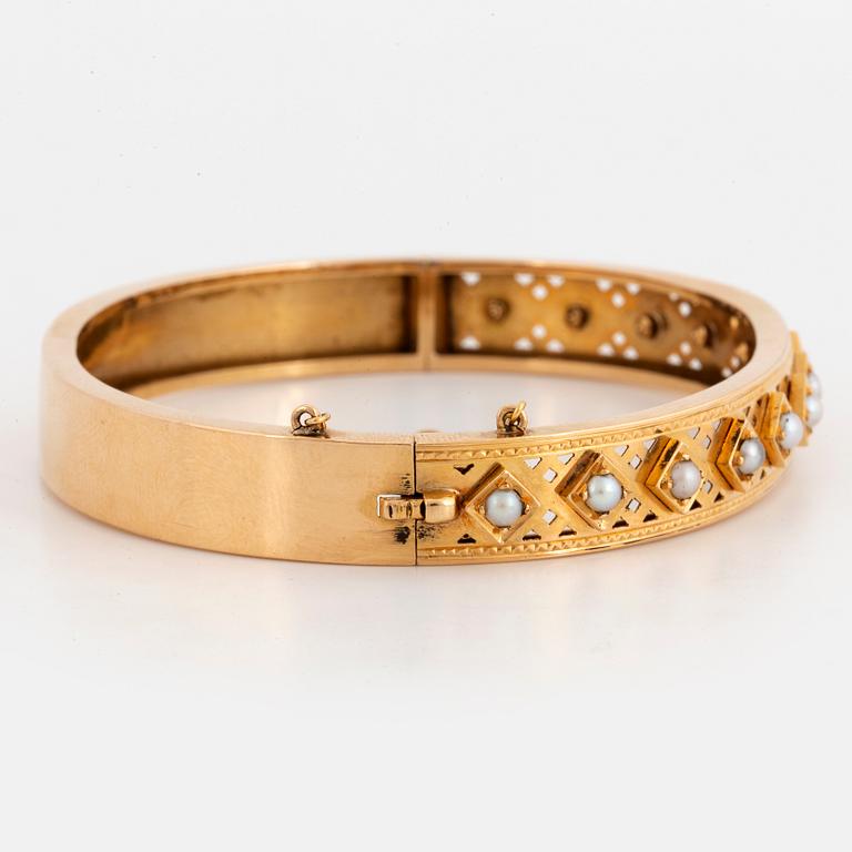 ARMRING, med småpärlor.