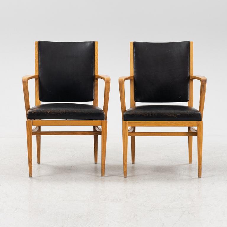 Carl Malmsten, karmstolar 8 st, "Riksdagen", 1940-tal. Proveniens Sveriges Riksdag, formgivna 1940.