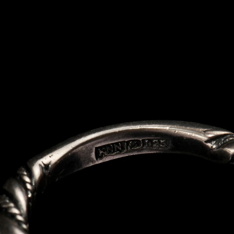 ARMRING SAMT RING, silver, Kingdom Of Gold, Vännäs. Vikt 29 g.