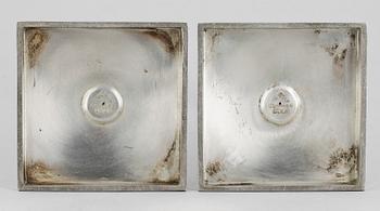 LJUSSTAKAR, ett par, Just Andersson, tenn. 1900-tal.