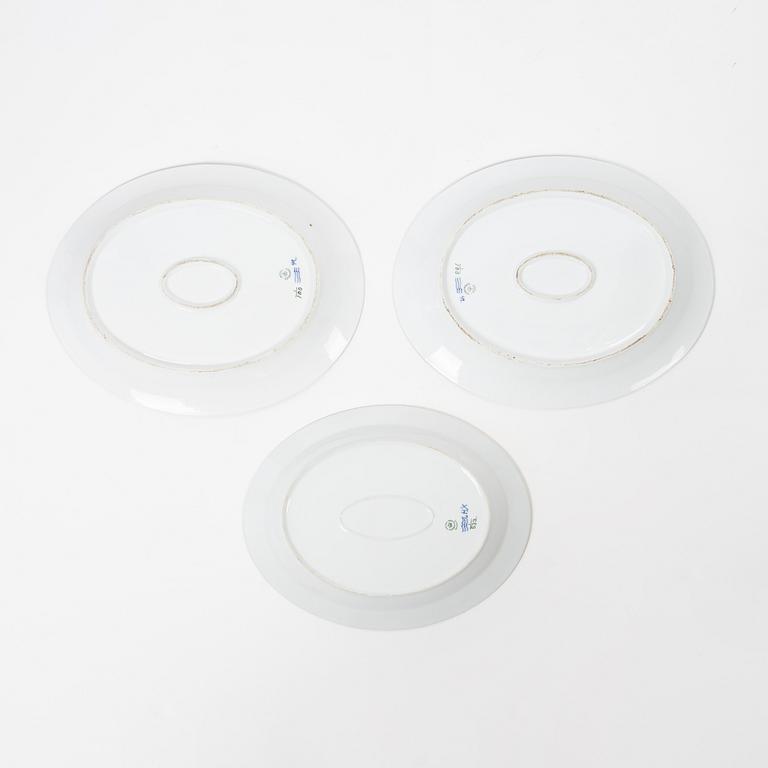 Three pieces of serving platters, porcelain, "Musselmalet", Royal Copenhagen, Denmark.