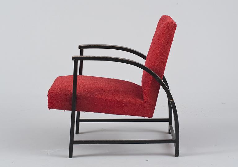 Maija Heikinheimo, AN ARMCHAIR.