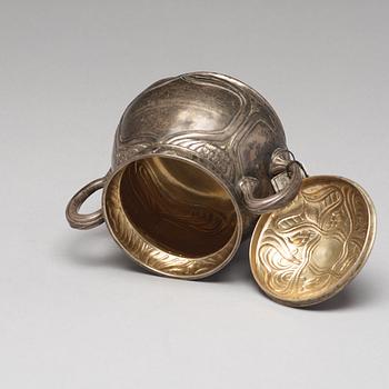 Pavel Ovchinnikov, kaffeservis, tre delar, silver, Moskva 1899-1908. Hovleverantörsmärke.