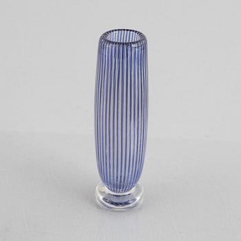 Edvin Öhrström, an 'Ariel' glass vase, Orrefors.