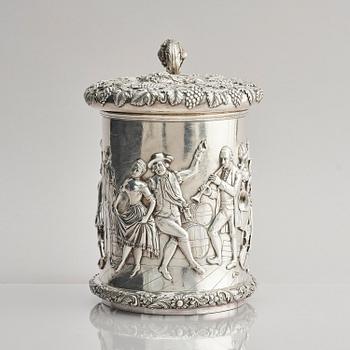 A Swedish 19th century parcel-gilt silver tankard, mark of Gustaf Folcker, Stockholm 1847.