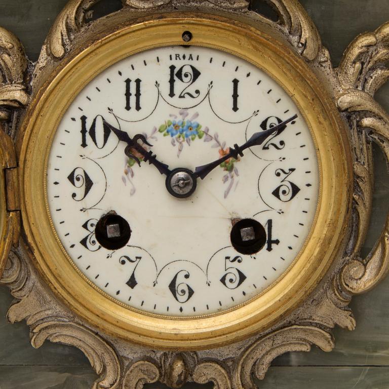 French mantel clock set, mantel clock marked Horlogerie Paris 7742, late 19th century.