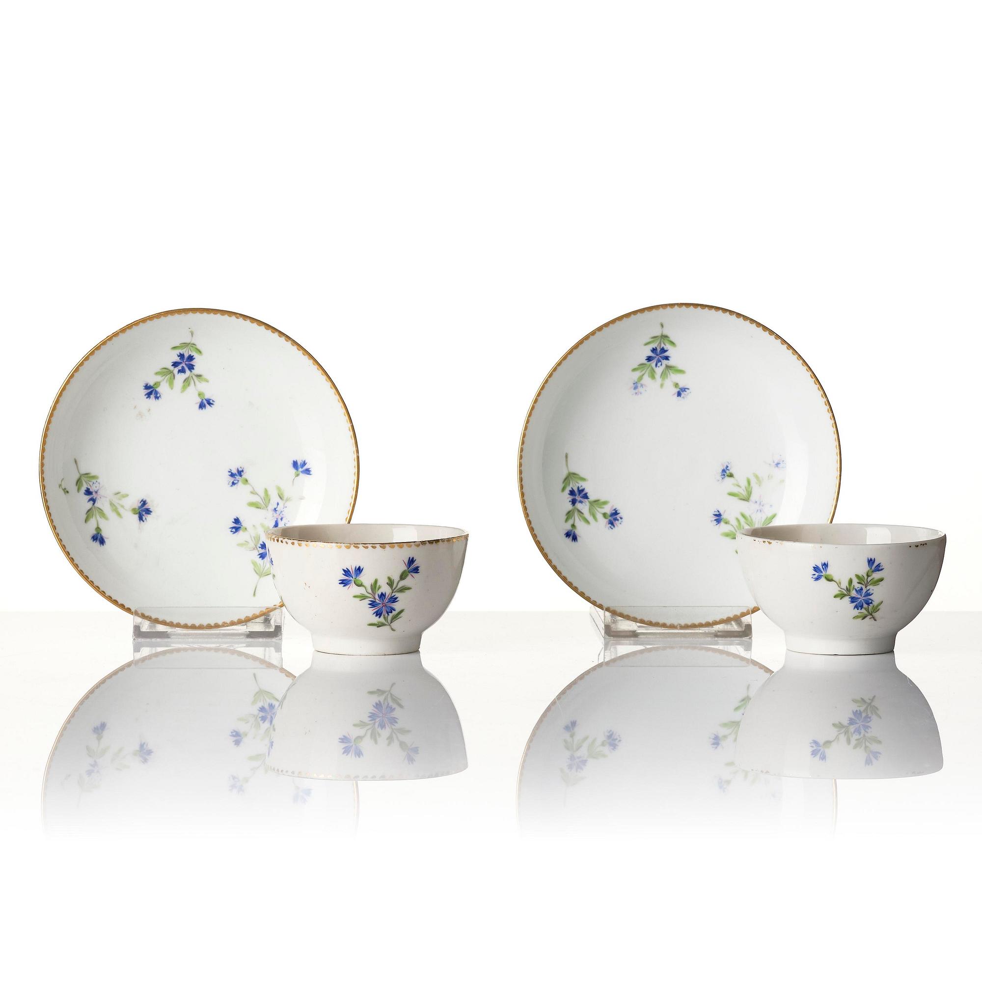 A five piece porcelain set with the 'Barbeaux pattern', France, some parts by Dihl et Guerhard, 18th/19th century.