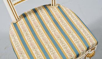 STOLAR, ett par, gustaviansk stil, 1900-talets andra kvartal / mitt.