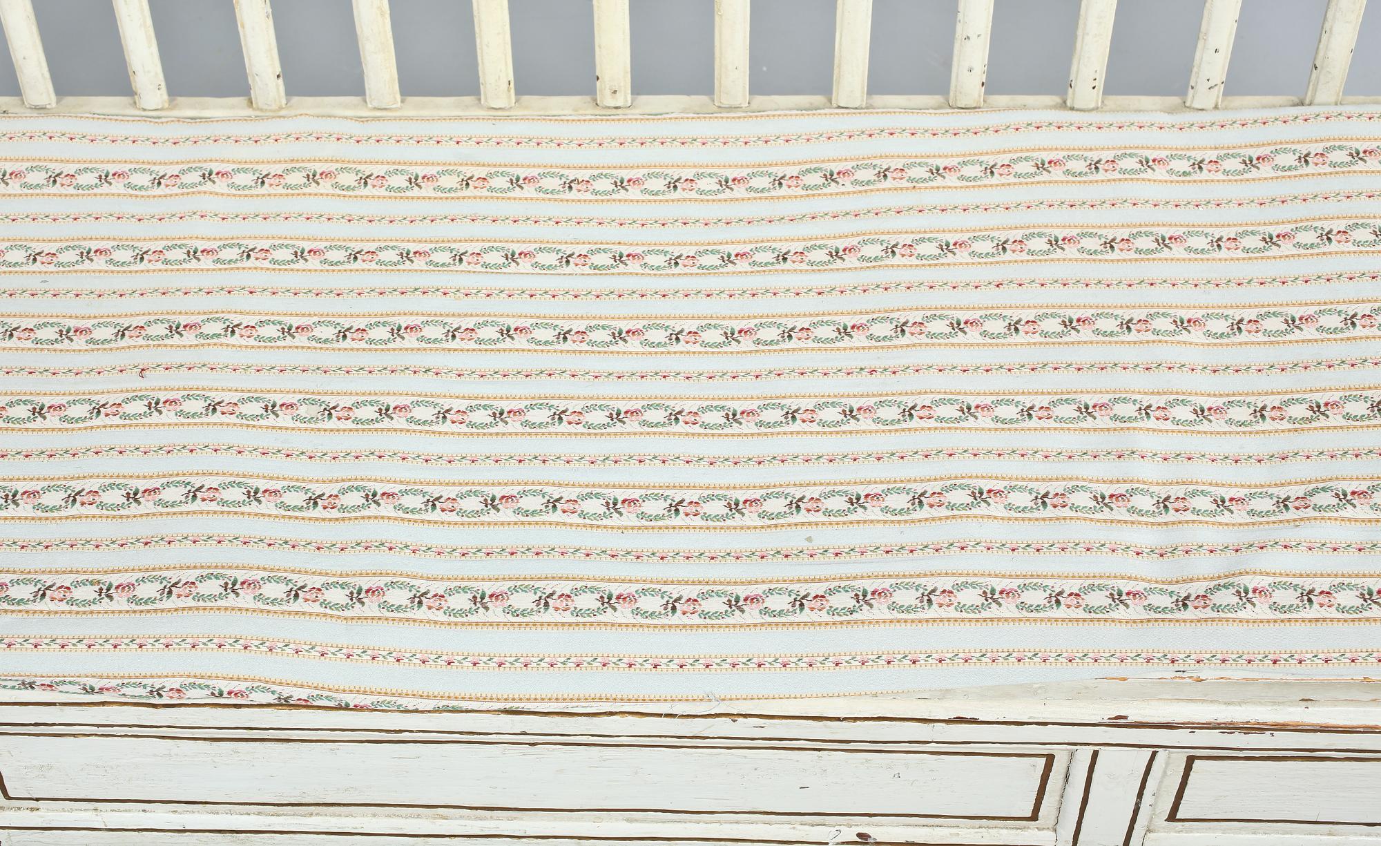 SOFFA, gustaviansk provinsarbete, 1800-talets första hälft.