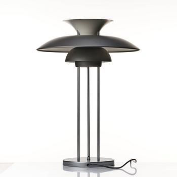 Poul Henningsen, a pair of table lamps, "PH-5", Louis Poulsen, Denmark.