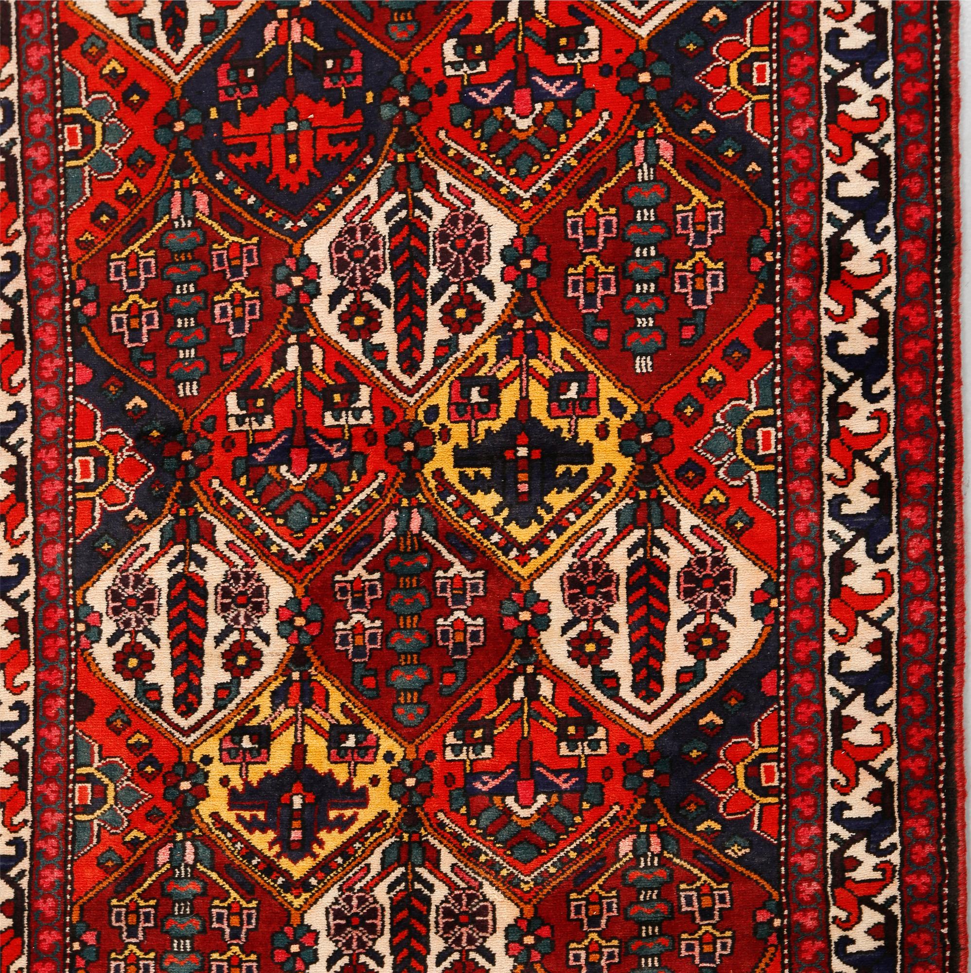 MATTA, Bakhtiari, 292 x 115 cm.