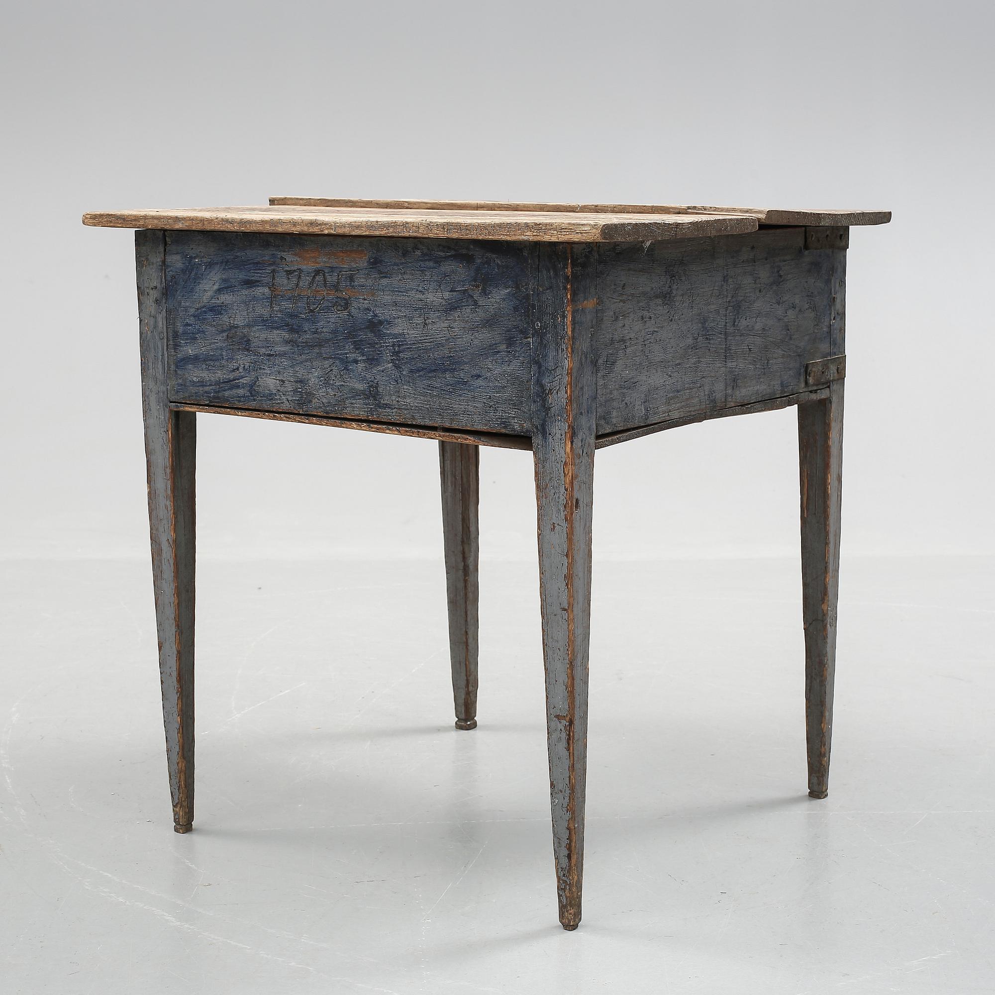 BORD, daterat 1706.