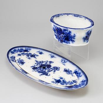 MATSERVIS, 76 delar, flintgods, "Flytande blått", Gustavsberg.
