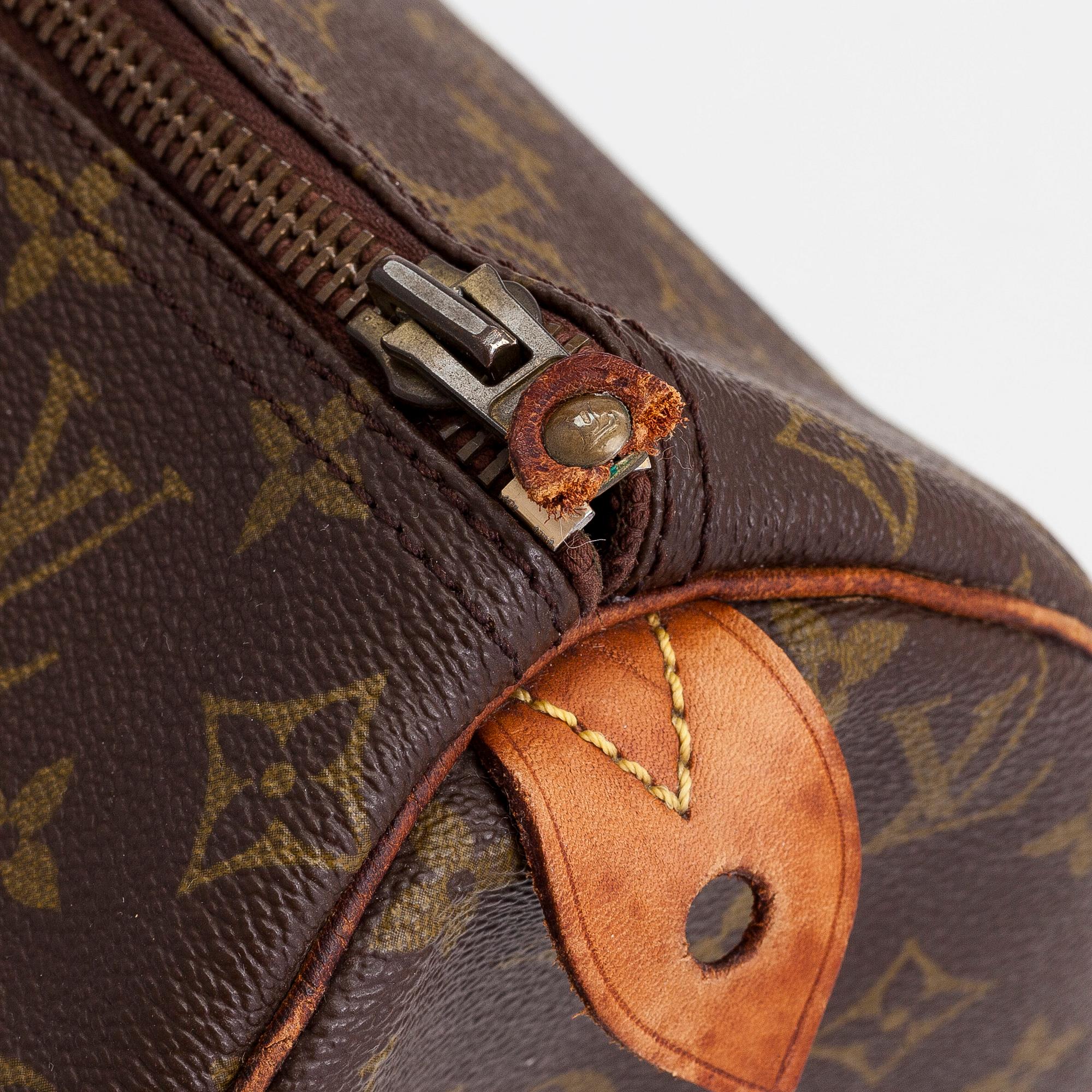 Louis Vuitton, "Speedy 40" laukku.