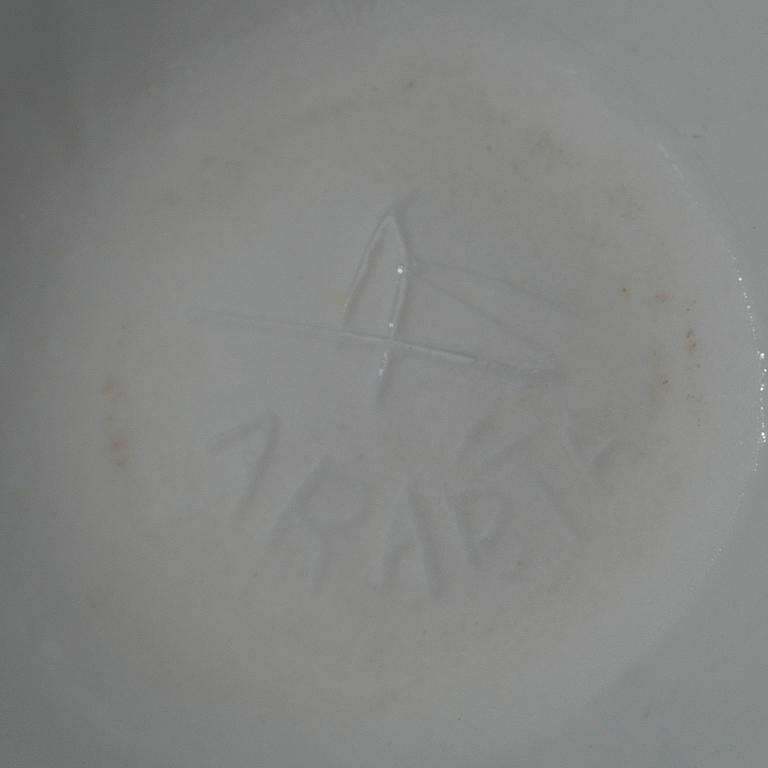 A porcelain bowl by Aune Siimes, signed AS Arabia.