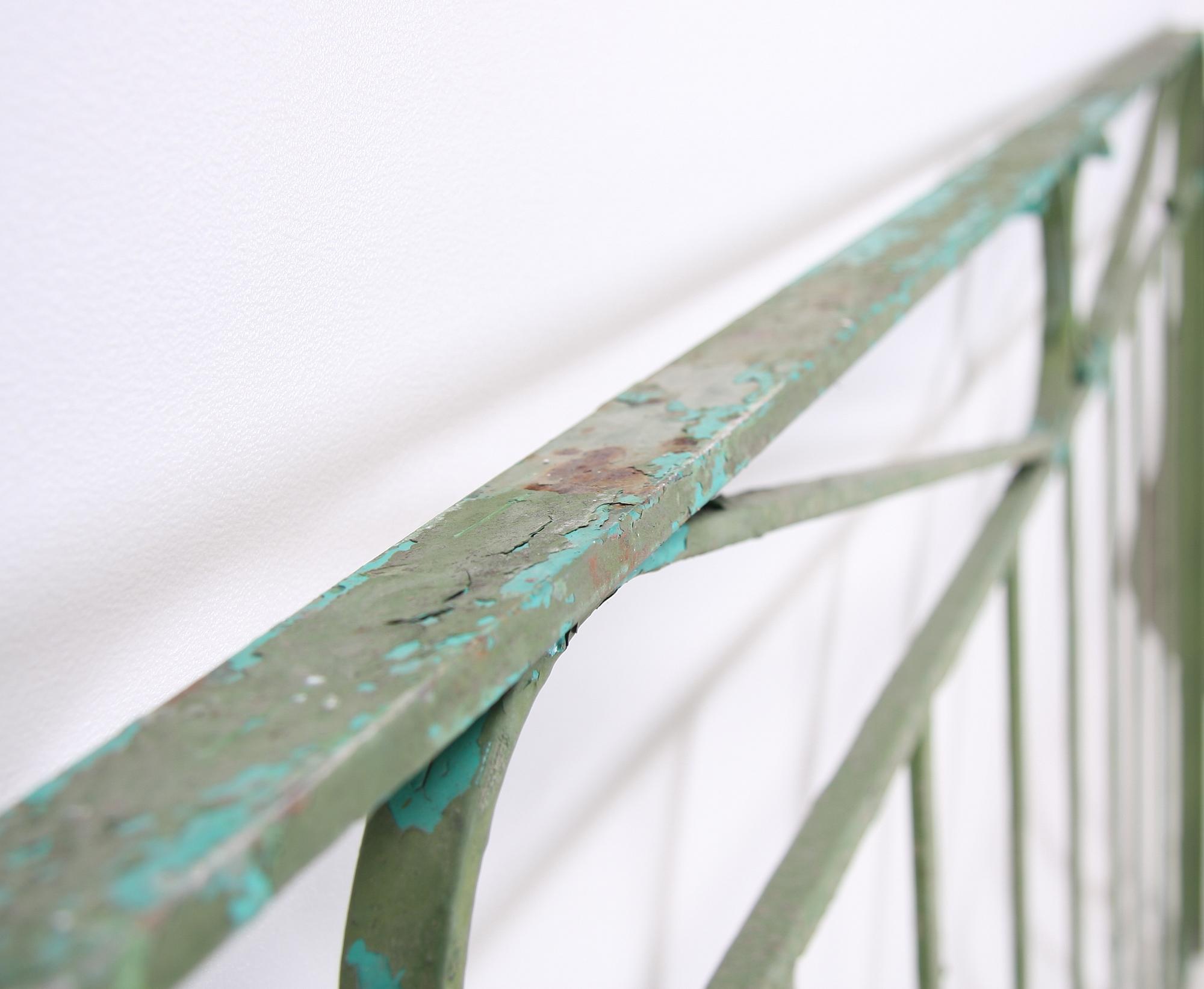 GRINDAR, ett par, järn, 1900-talets mitt.