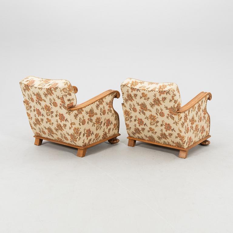 Chairs, a pair of Art Deco from the first half of the 20th century.