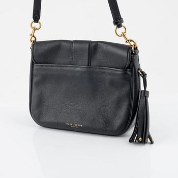 Marc Jacobs, a black leather 'Interlock Courier' messenger bag.