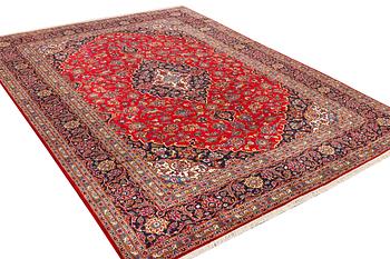 A Keshan carpet, c. 405 x 300 cm.