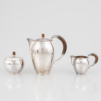 A Swedish three piece silver coffee service, mark of Nordisk Silverkonst, Helsingborg 1948.