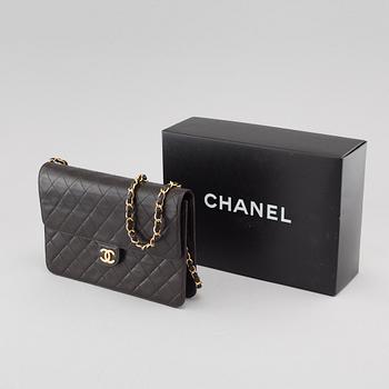 CHANEL, "Flap Bag" väska.