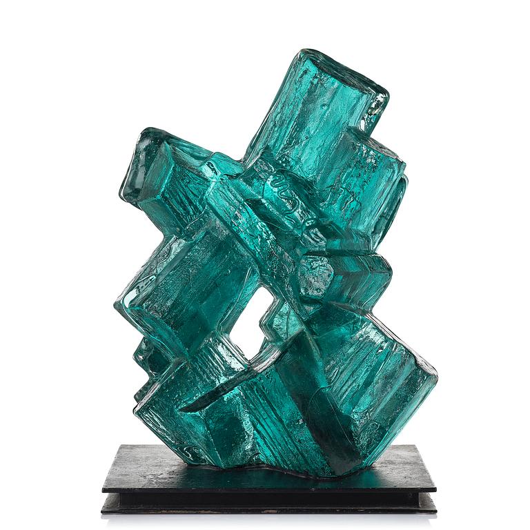 Edvin Öhrström, "Kristallisk komposition" (Crystalline composition), a cast glass sculpture, Lindshammar Glassworks, ed. 1/7.