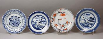 TALLRIKAR, 4 st, porslin, Kina. 1700-1800-tal.