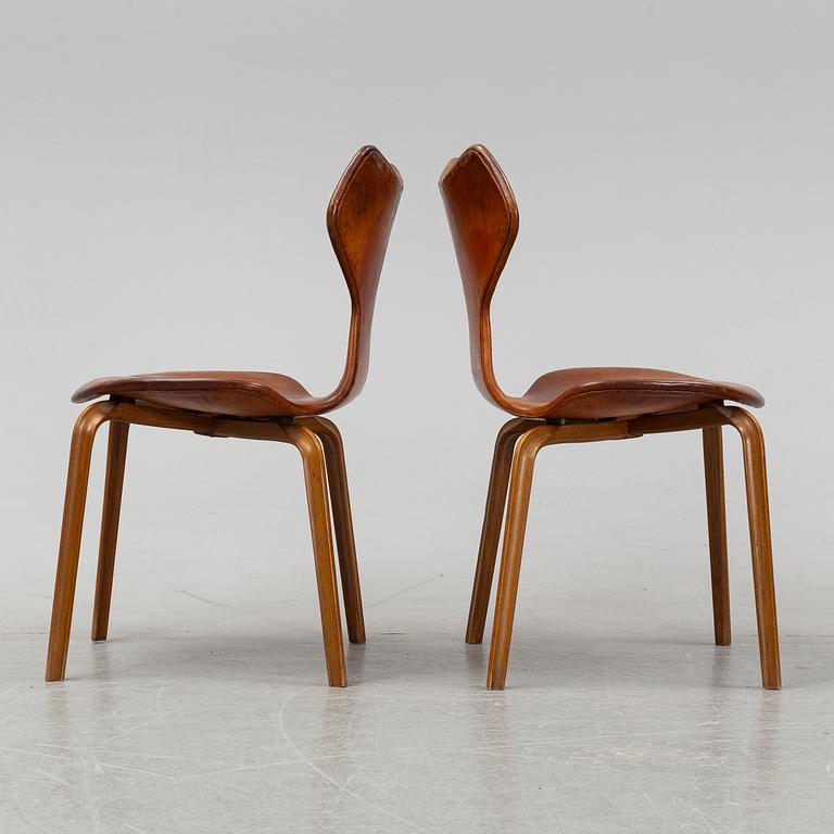 Arne Jacobsen, stolar, 6 st, "Grand Prix"  Fritz Hansen, Danmark 1950-60-tal.