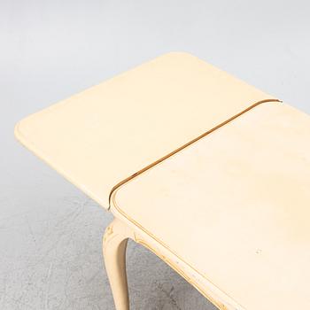 Matbord, rokokostil, 1900-talets första hälft.