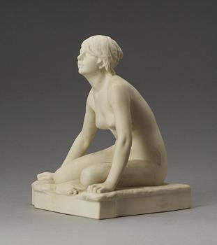 FIGURIN, parian. "Grodan", efter Per Hasselberg, Gustavsberg 1913.