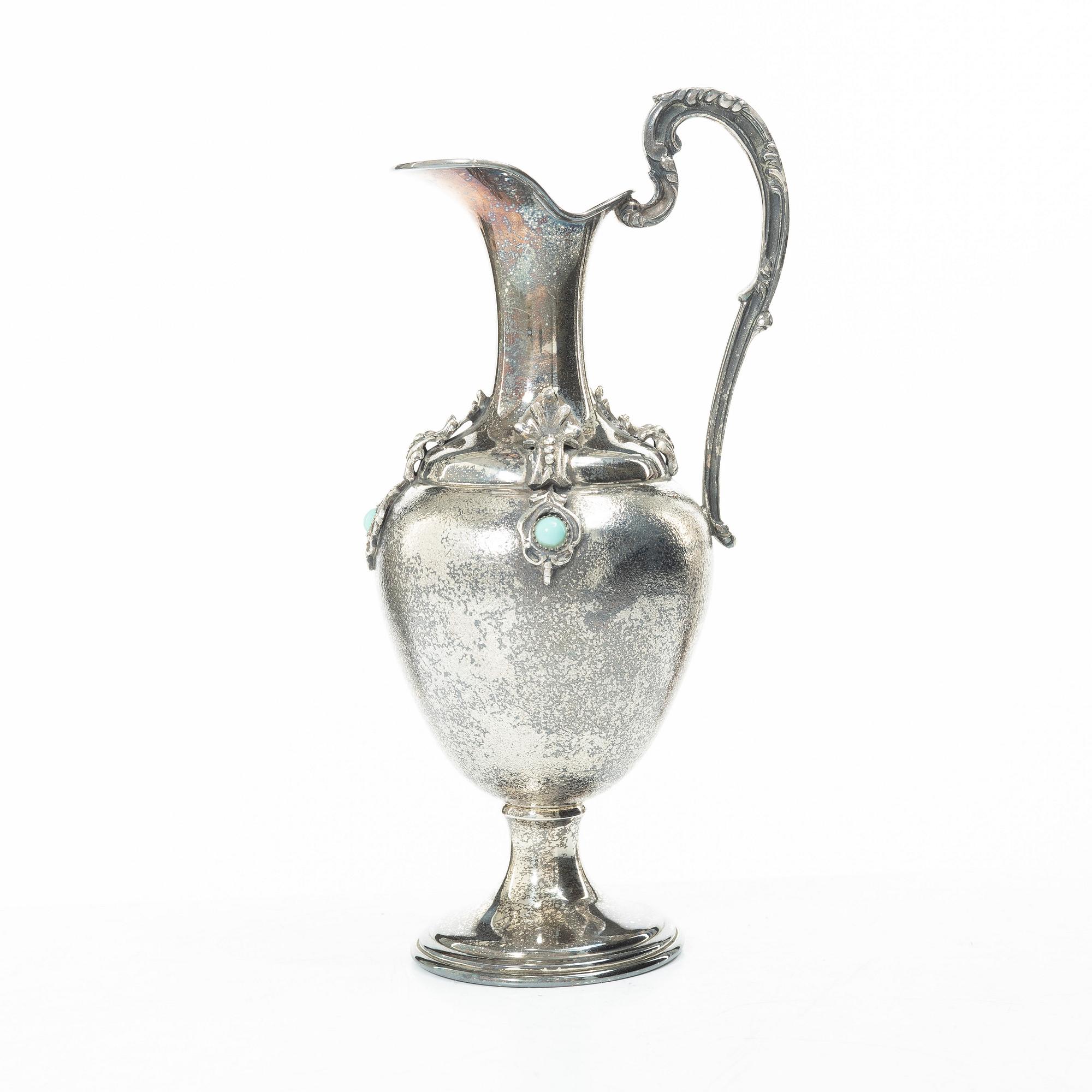 An Italian silver jug, 1944-1968.