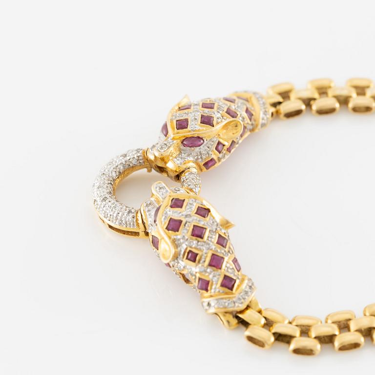 Necklace, 18K gold in the form of a panther with diamonds and rubies.
