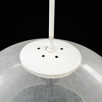 TAKLAMPOR, 2 st, Putzler Glas, omkring 1900-talets mitt. Höjd 57 respektive 85 cm.