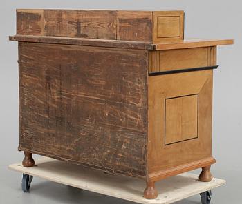 SKRIVBORD, 1700-tal samt 1900-tal.